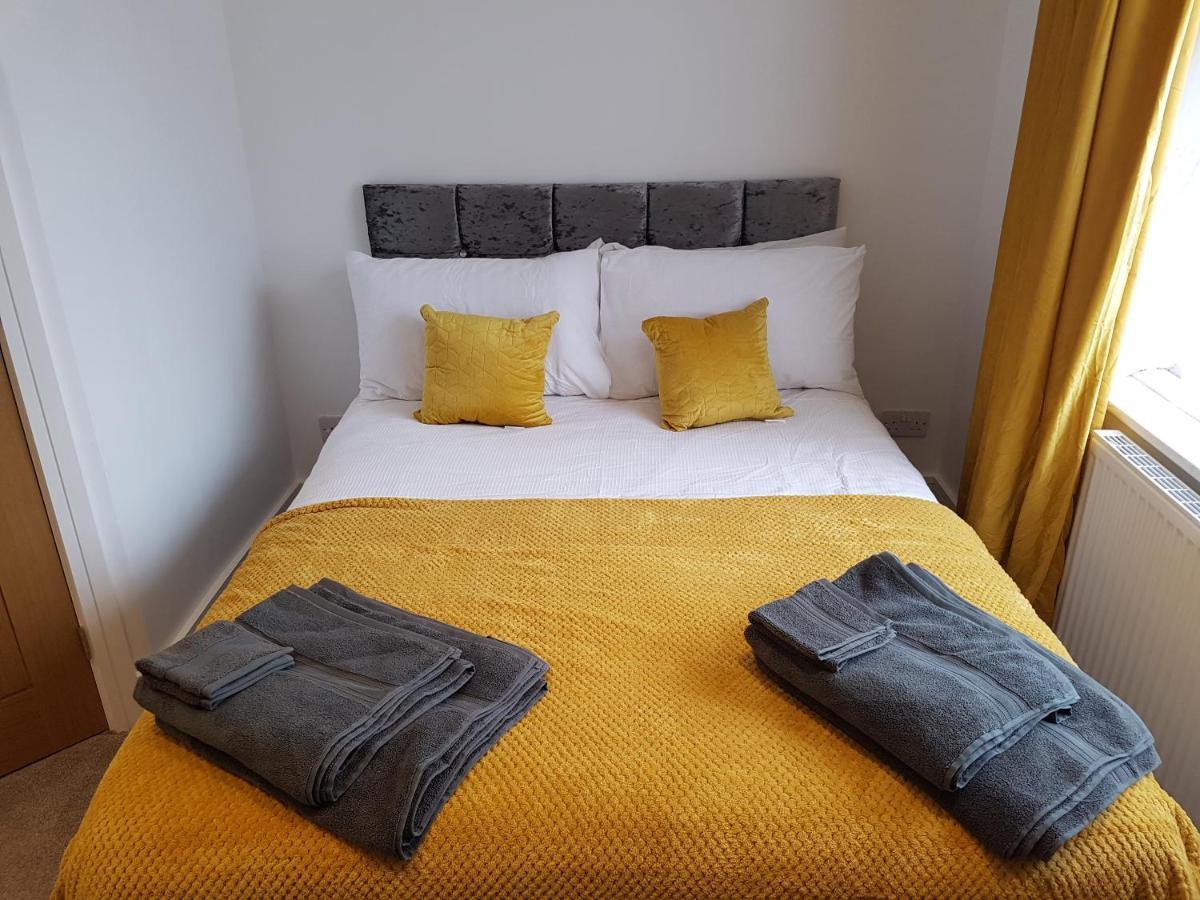 Rosie Flanagan'S Bed & Breakfast สเกคเนส ภายนอก รูปภาพ