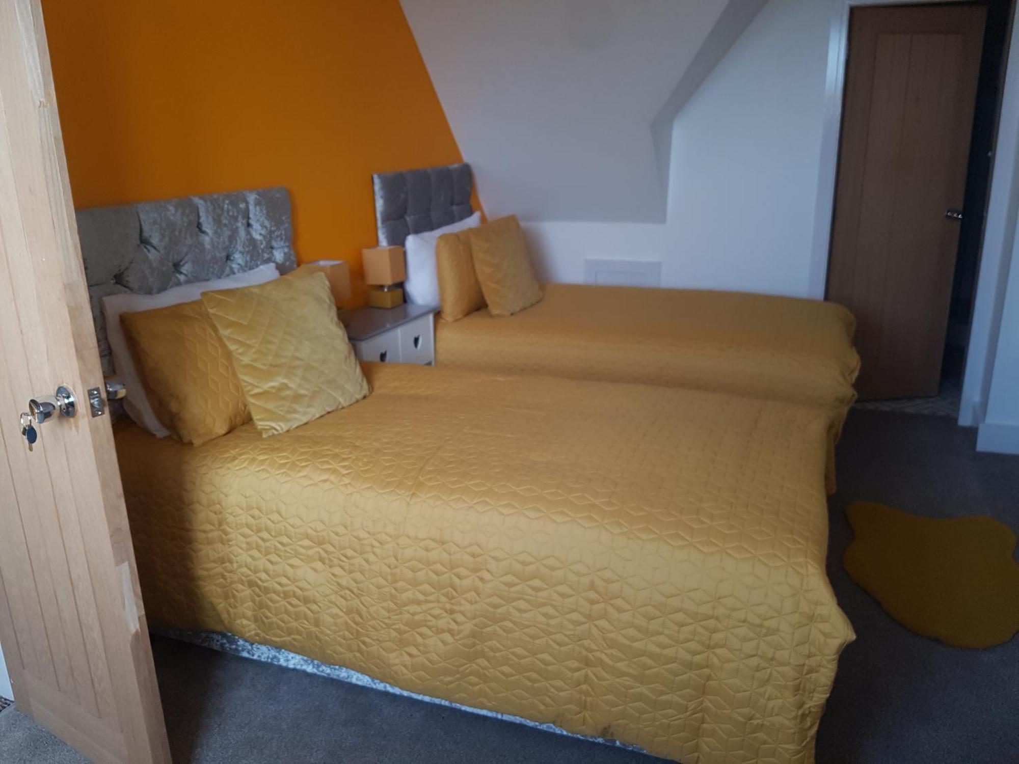 Rosie Flanagan'S Bed & Breakfast สเกคเนส ภายนอก รูปภาพ
